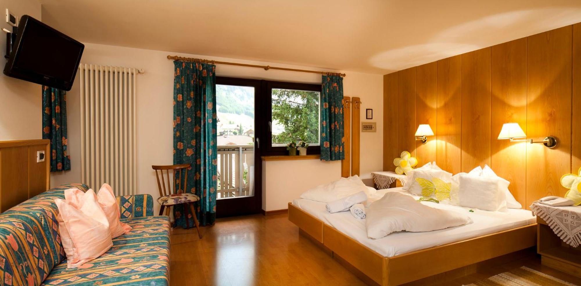 Mountain Hotel Mezdì Colfosco Esterno foto