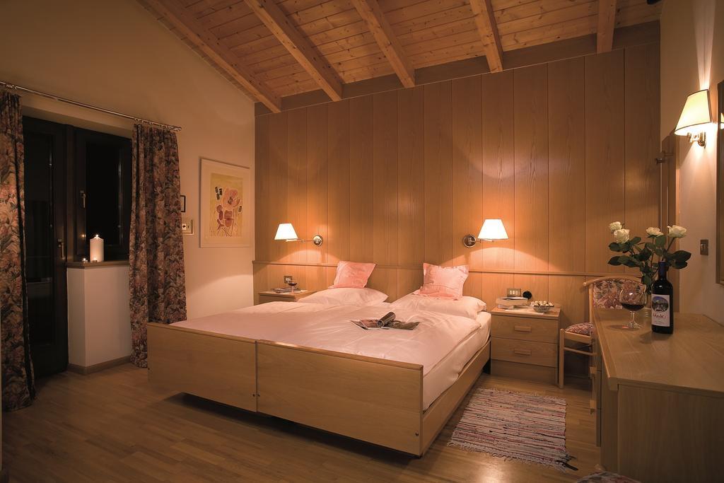 Mountain Hotel Mezdì Colfosco Esterno foto